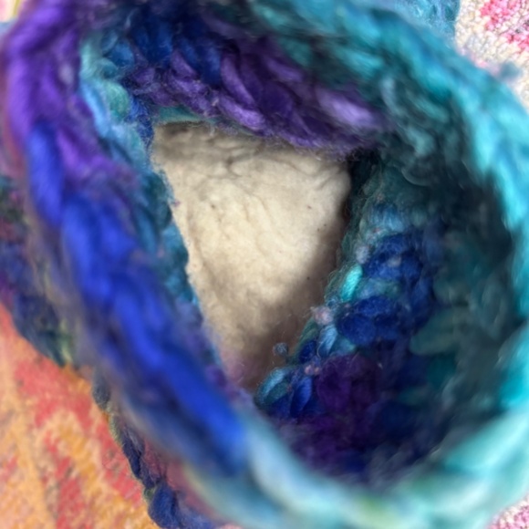 Cosy woolen peacock-coloured Padraig Cottage child slippers - Picture 4 of 4